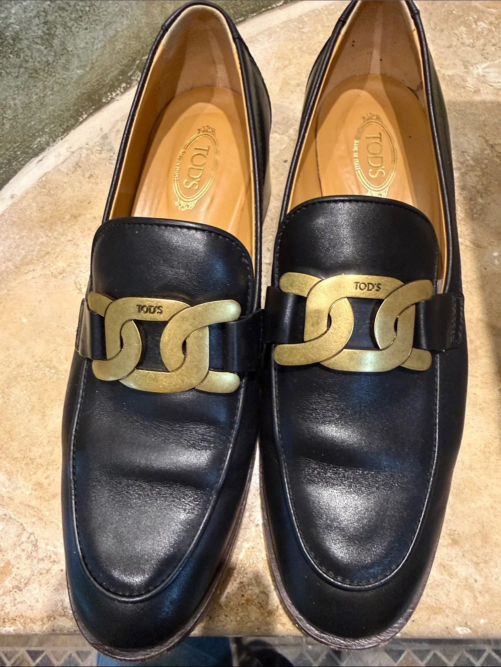AUTHENTIC Tod's Black Leather Loafers with Brass Chain Accent size 38.5